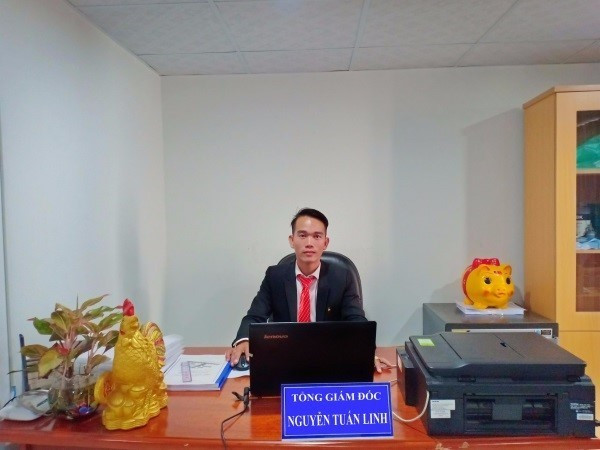 Bắt giữ GĐ và PGĐ lừa đảo chiếm đoạt tiền bán đất nền chưa phê duyệt ảnh 1