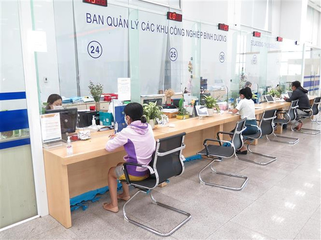 (Ảnh minh họa: Minh Hưng/TTXVN) Hà Nội: Để lại 3,5% chỉ tiêu công chức và viên chức để tinh giản ảnh 1
