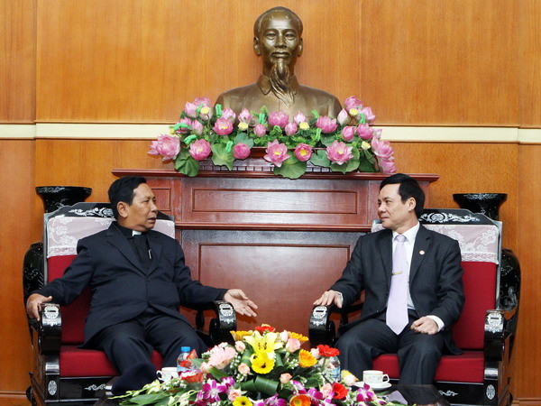 Lãnh đạo MTTQ Việt Nam tiếp đoàn Hội Thánh Tin lành Trưởng lão ảnh 1