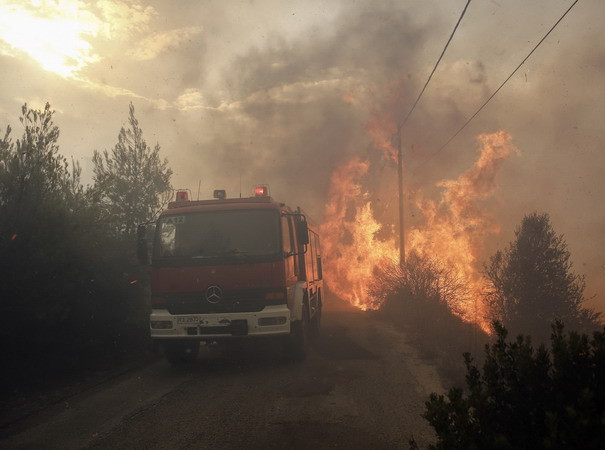 Hy Lạp liên tiếp hứng chịu tình trạng thời tiết cực đoan ảnh 1