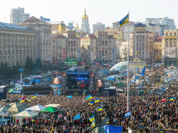 Cựu Thủ tướng Ukraine cảnh báo thảm họa xã hội tiềm ẩn ảnh 1