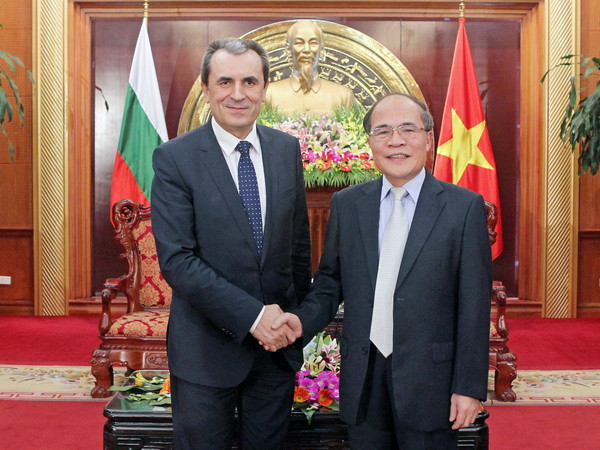 Chủ tịch Quốc hội tiếp Thủ tướng Cộng hòa Bungaria ảnh 1