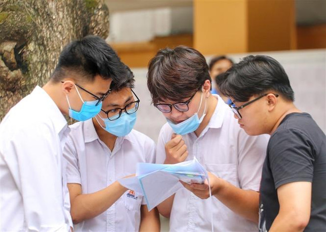 Phổ điểm thi tốt nghiệp THPT 2022: Có sự thay đổi rõ rệt ở môn Lịch sử ảnh 2