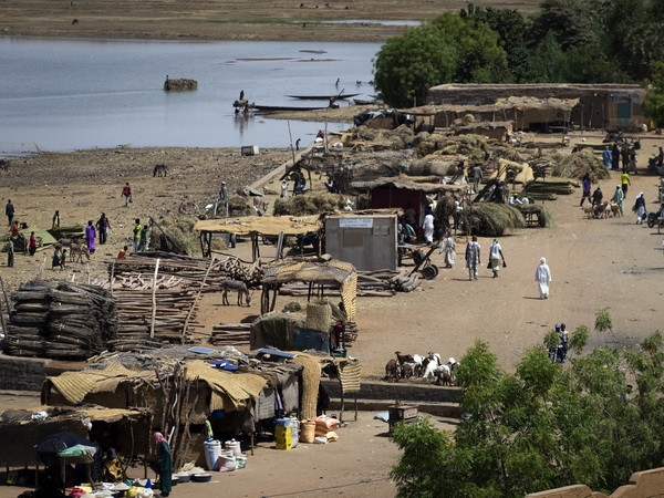 Quang cảnh thị trấn Gao của Mali. (Nguồn: AFP/TTXVN) Đức sẽ tăng cường hoạt động quân sự ở châu Phi ảnh 1