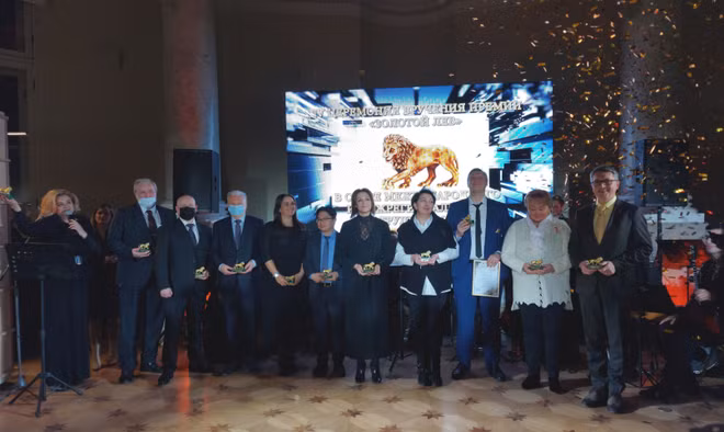 Công dân Việt được trao Giải thưởng danh giá của Saint Petersburg ảnh 1