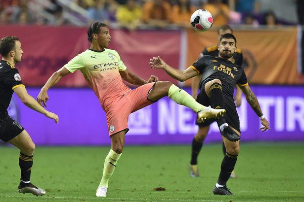 Man City thua sốc Wolves ở trận chung kết trên đất Trung Quốc ảnh 1