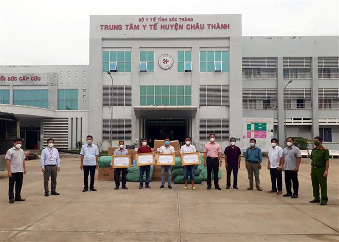 Các tổ chức, cá nhân ủng hộ Sóc Trăng chống dịch COVID-19 ảnh 1