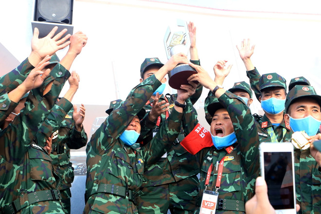 Vỡ òa cảm xúc khi Xe tăng hành tiến VN giành giải tại Army Games 2020 ảnh 1