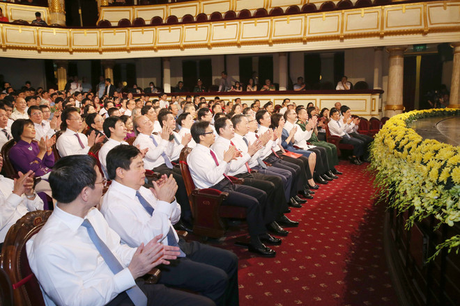 Sống mãi tư tưởng Hồ Chí Minh trong văn học, nghệ thuật, báo chí ảnh 2