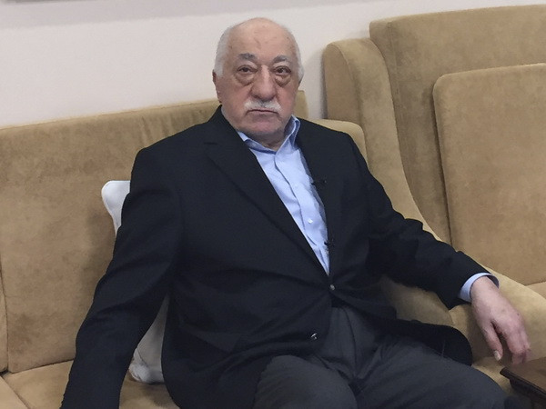 EU không coi mạng lưới của giáo sỹ Gulen là tổ chức khủng bố ảnh 1