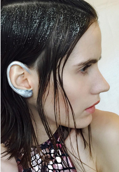Trang điểm cho vành tai: Xu hướng độc-lạ-sốc nhất hè 2016 ảnh 10