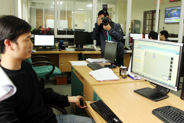 Tiếp tục dùng vệ tinh tìm máy bay Malaysia mất tích ảnh 1