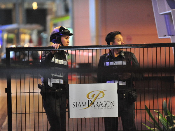 Cảnh sát Thái Lan cáo buộc phe Áo đỏ gây ra các vụ nổ ở Bangkok ảnh 1