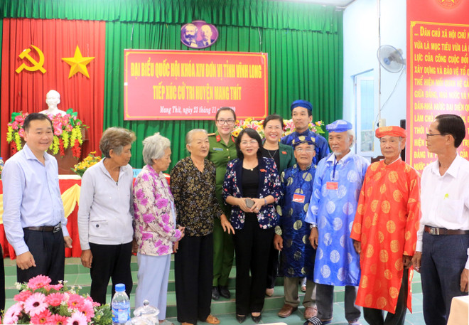 Phó Chủ tịch nước: Sẽ tăng cường xử lý hàng giả, hàng kém chất lượng ảnh 1