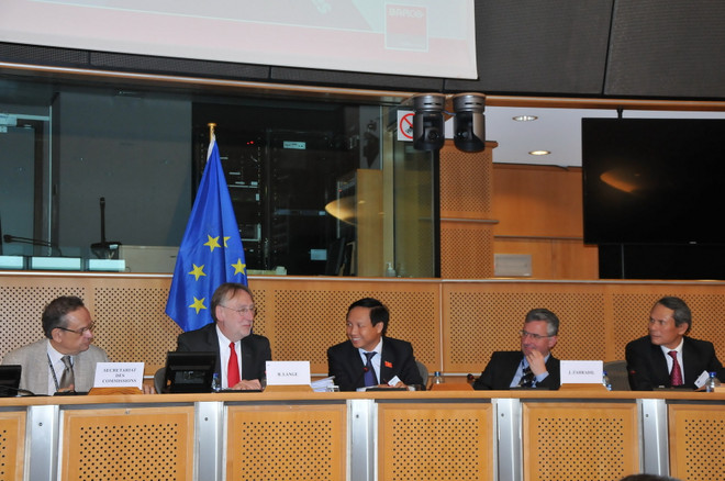 Quốc hội Việt Nam thảo luận về FTA với Nghị viện châu Âu ảnh 1