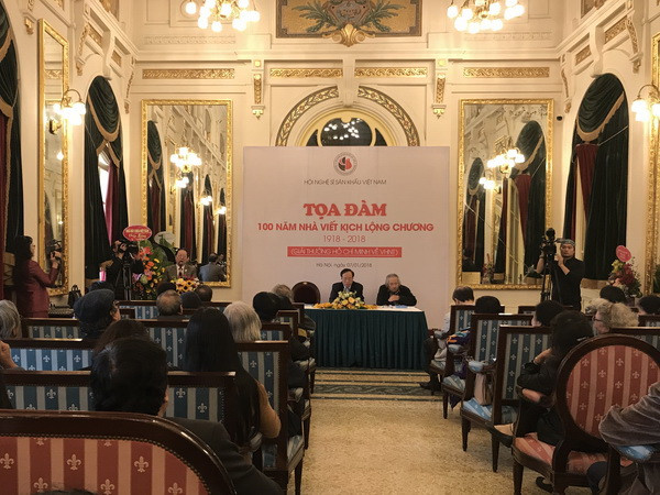 Nhà viết kịch Lộng Chương: Người làm rạng rỡ sân khấu Việt Nam ảnh 1