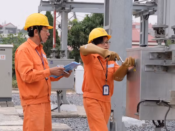 Hà Nội cam kết đảm bảo điện dịp Giáng sinh và Tết Dương lịch ảnh 1