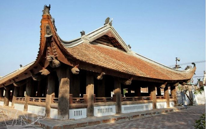 Đình Chu Quyến. (Ảnh: Trần Huấn/Báo Ảnh Việt Nam) 0812chuquyen1-3274.jpg