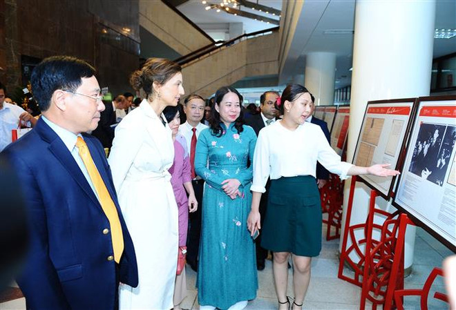 Kỷ niệm 35 năm UNESCO ra Nghị quyết tôn vinh Chủ tịch Hồ Chí Minh ảnh 2