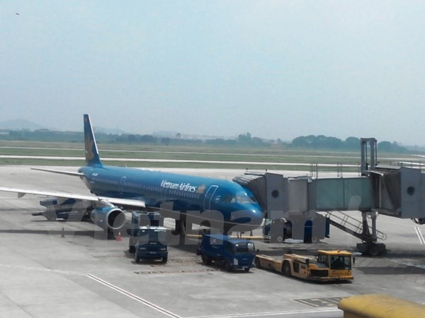 Nhiều chuyến bay của Vietnam Airlines bị hoãn do thời tiết xấu ảnh 1
