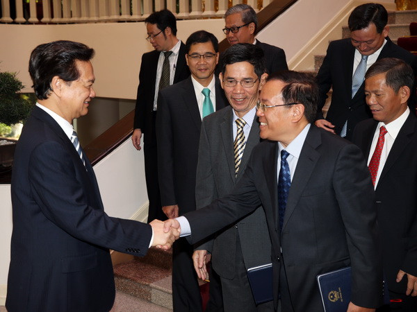 Thủ tướng: Các đại sứ tập trung thúc đẩy xuất khẩu hàng hóa Việt ảnh 1