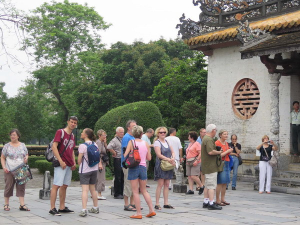 Hơn 81.000 lượt khách du lịch đến Huế trong dịp lễ 30/4 và 1/5 ảnh 1