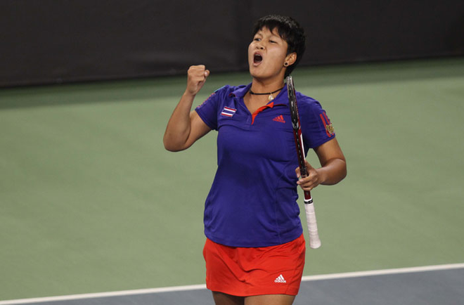 Tay vợt Thái Lan tạo địa chấn khi đánh bại Kvitova ảnh 2