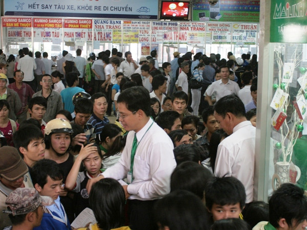 Xăng dầu tăng, giá cước vận tải rục rịch điều chỉnh trước Tết ảnh 1