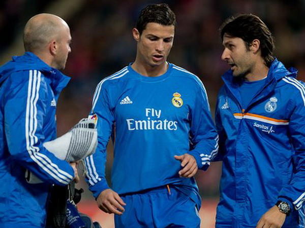 Tin sáng 26/11: Messi hứng thú với Man City, CR7 nghỉ 3 tuần ảnh 2