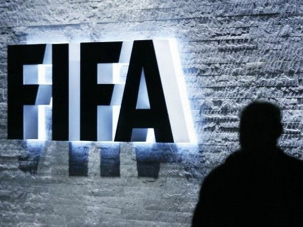 Mỹ yêu cầu nhiều ngân hàng cấp thông tin chuyển tiền của FIFA ảnh 1