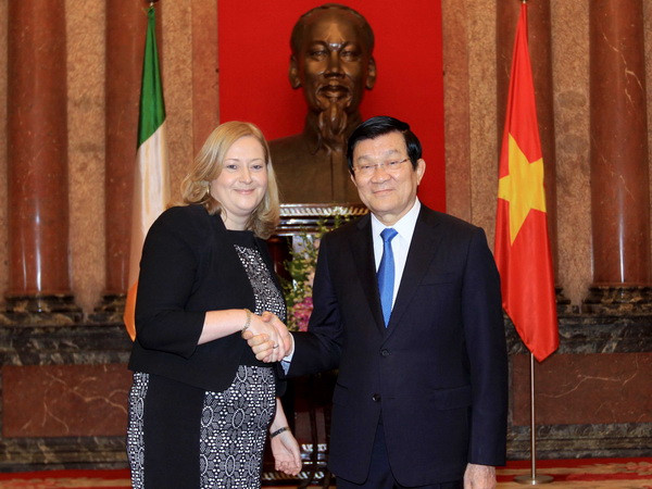 Chủ tịch nước Trương Tấn Sang tiếp các Đại sứ trình quốc thư ảnh 5