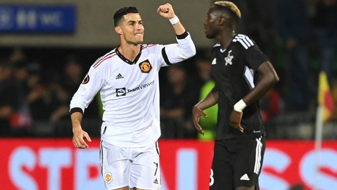 Ronaldo ghi bàn góp công giúp Manchester United giành chiến thắng ảnh 1
