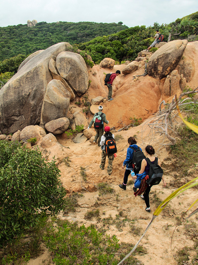 'Đi tìm Mặt Trời' - hành trình tuyệt vời chinh phục 2 mũi cực Đông ảnh 11