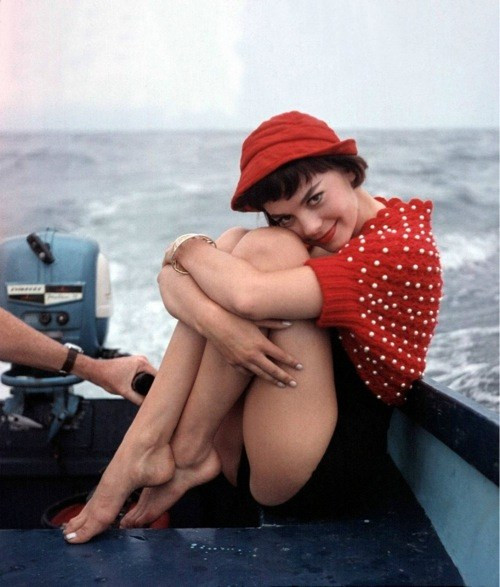 Khi những quý cô thập niên 30-50 thời trang hơn cả chúng ta ảnh 9