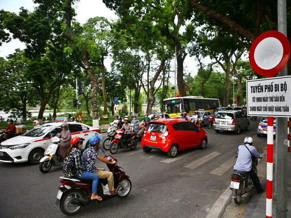 Bão Haima có khả năng đổi hướng, đêm nay Bắc Bộ tạnh ráo ảnh 1