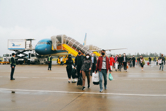 Thành phố Hồ Chí Minh đón khách du lịch nội địa đầu năm 2022 ảnh 1