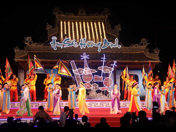 Bế mạc Festival Huế 2014: Văn hóa năm châu hội tụ và lan tỏa ảnh 1