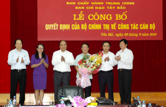 Ông Hầu A Lềnh giữ chức Phó Trưởng Ban Chỉ đạo Tây Bắc ảnh 1