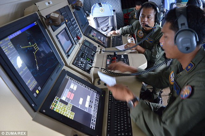 Máy bay AirAsia bị từ chối yêu cầu tăng độ cao trước khi mất tích ảnh 1