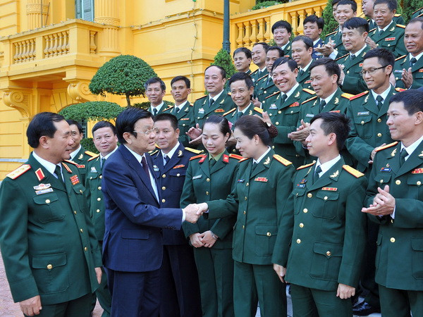 Chủ tịch nước tiếp đại biểu dự Đại hội Thi đua Quyết thắng toàn quân ảnh 1