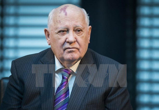 Ukraine cấm cựu Tổng thống Liên Xô Gorbachev nhập cảnh ảnh 1