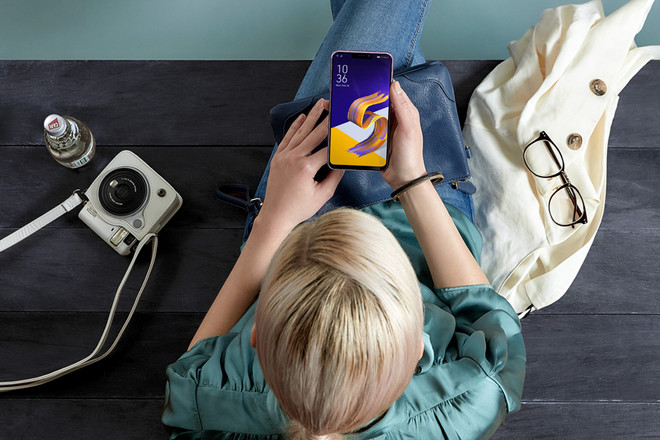 Asus đem smartphone thông minh nhất của hãng tới Việt Nam ảnh 1