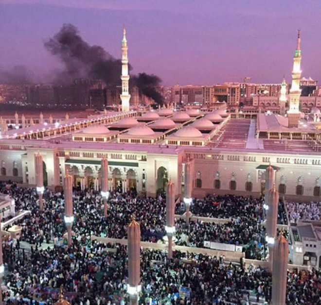 Đánh bom liên tiếp ở Saudi Arabia, 4 nhân viên an ninh thiệt mạng ảnh 1