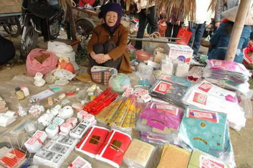 Náo nức những phiên chợ quê ngày Tết ảnh 9