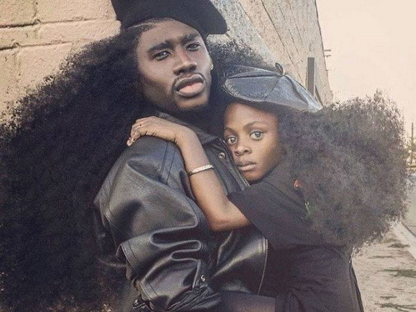 Người cha thể hiện tình yêu thương với con gái qua mái tóc ảnh 1