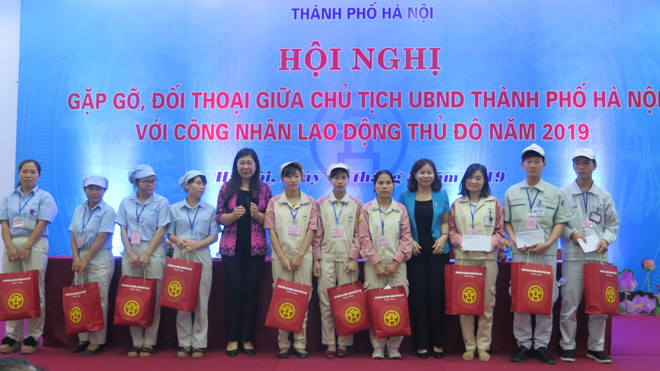 Thủ đô Hà Nội xây dựng đội ngũ công nhân đi đầu trong hội nhập ảnh 3