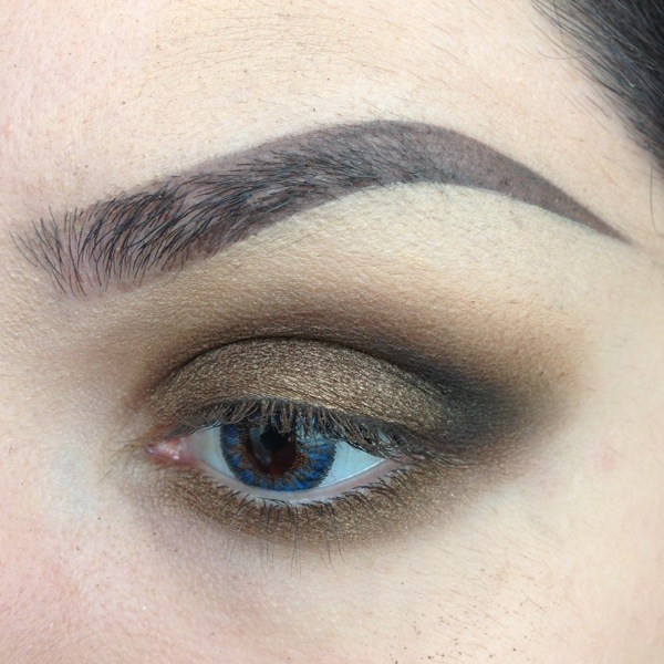 Mắt khói nâu đồng đẹp như nữ diễn viên phim "Transformer" ảnh 6