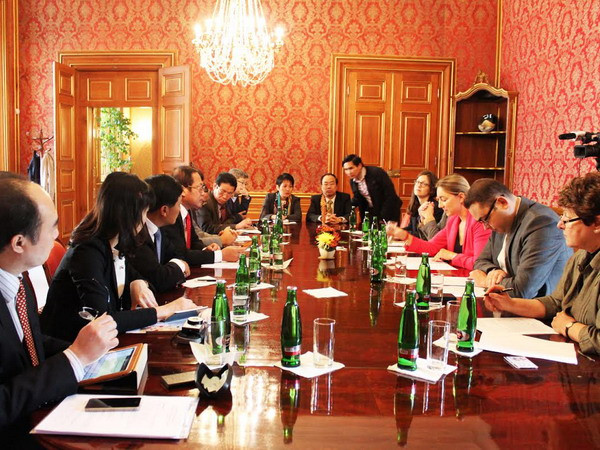 Việt Nam và Cộng hòa Séc tăng hợp tác thông tin-truyền thông ảnh 1