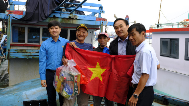 Ngư dân Khánh Hòa ra quân chuyến khai thác hải sản xuyên Tết Quý Mão ảnh 2