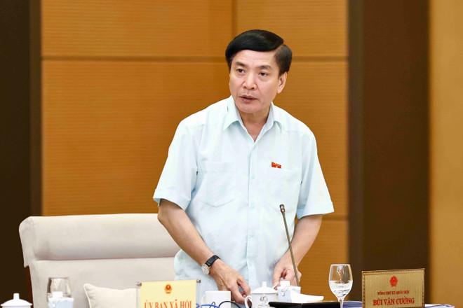 TTXVN_0810 Chu tich Quoc hoi Cong nghe so 3.jpg